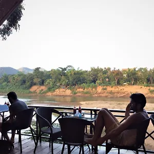 Vandrerhjem Chill Riverside & Cafe, Luang Prabang